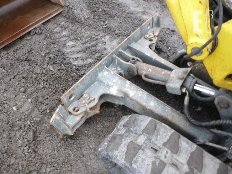 2016-wacker-neuson-803-image-25
