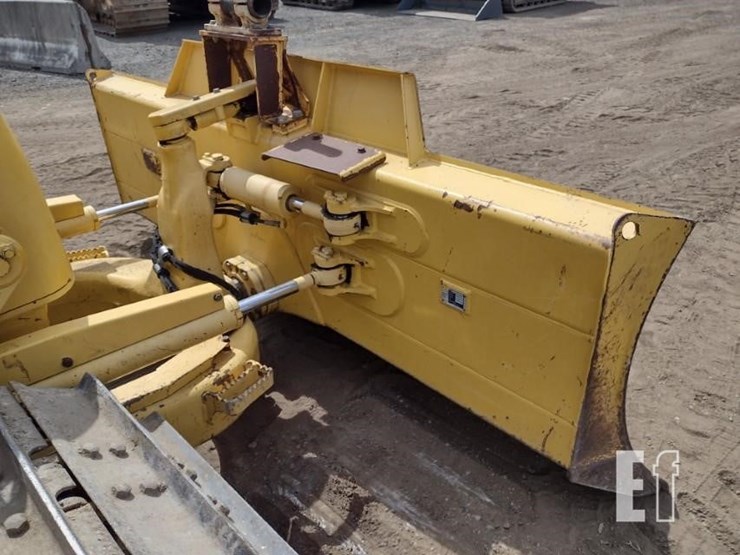 2017-komatsu-d39px-24-image-19