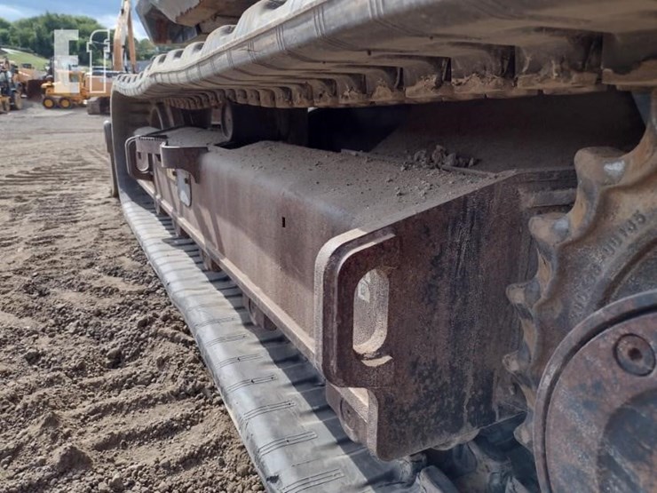 2018-bobcat-e85-image-30
