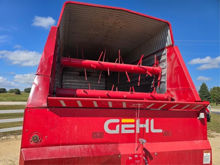 gehl-980-image-9