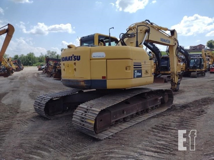 2011-komatsu-pc228us-lc-8-image-49