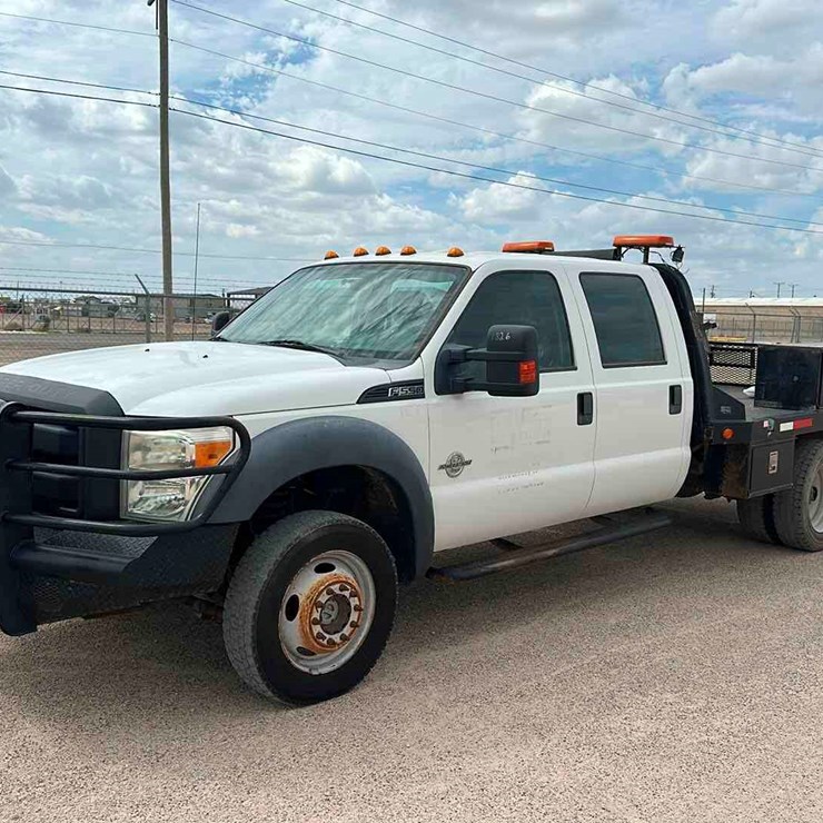 2013 FORD F550