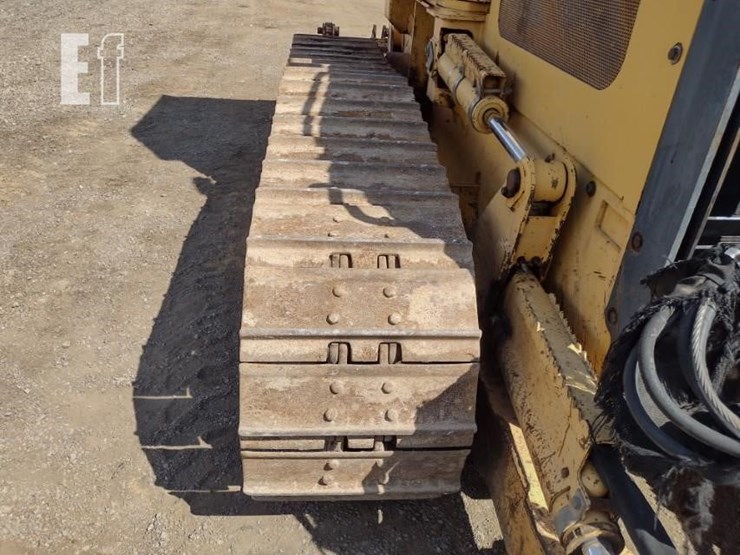 2000-deere-550h-lt-image-37