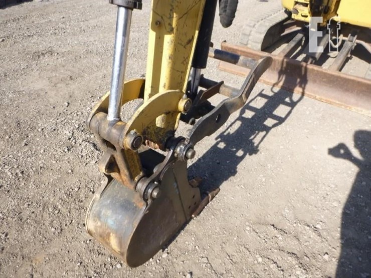2012-caterpillar-303.5d-cr-image-17