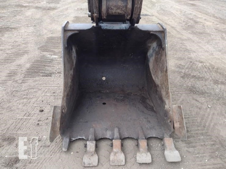 caterpillar-312-image-17