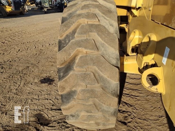 caterpillar-924f-image-21
