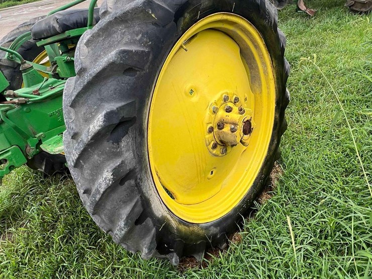 john-deere-40-image-9