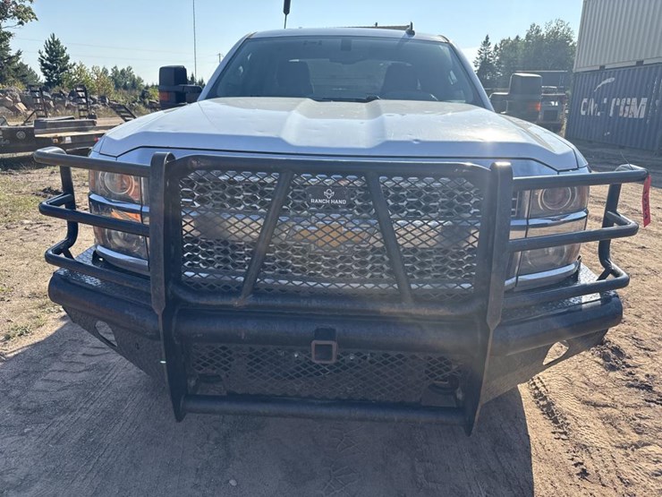 2019-chevrolet-2500-image-8