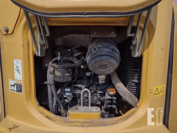 2018-deere-35g-image-45