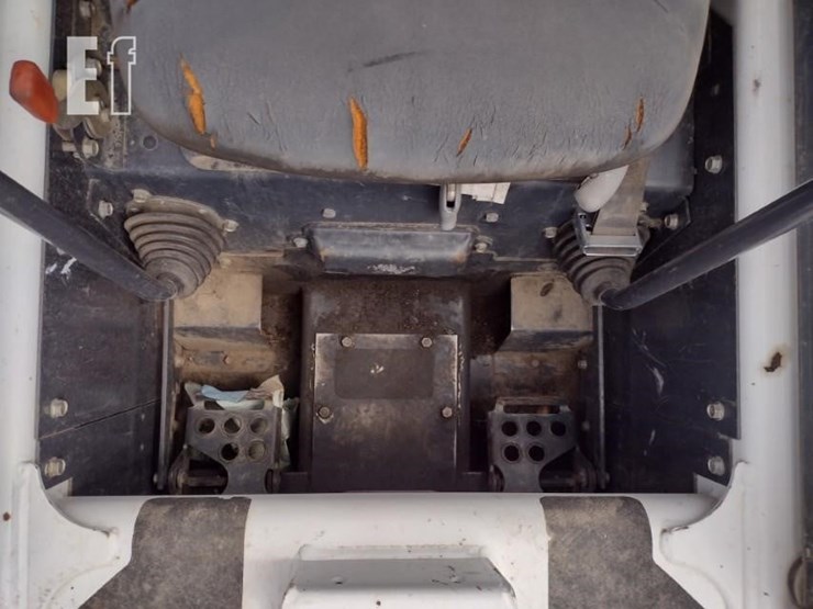 2002-bobcat-863-image-14