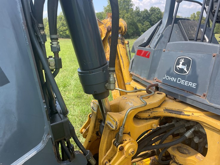 deere-310j-image-10