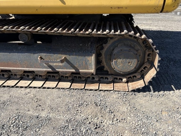 komatsu-pc120-image-16