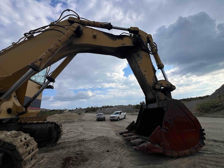 caterpillar-5130-image-12