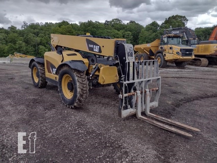 2013-caterpillar-tl642c-image-29