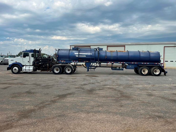 2013-kenworth-t800-image-8