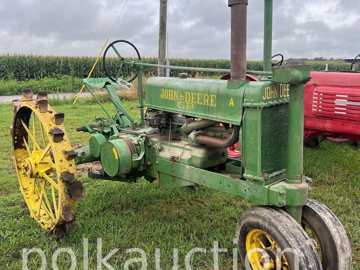 john-deere-a-image-1