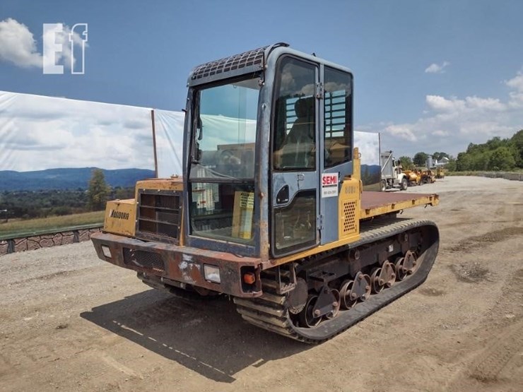 2013-morooka-mst800vd-image-28