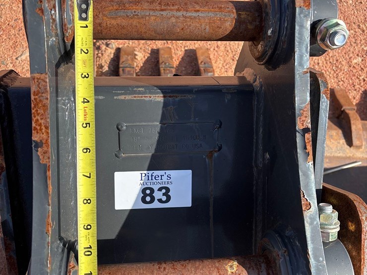 bobcat-excavator-bucket-image-6