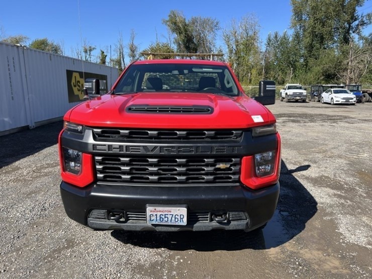 2020-chevrolet-silverado-2500-image-8