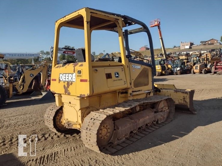 2004-deere-550h-lt-image-42