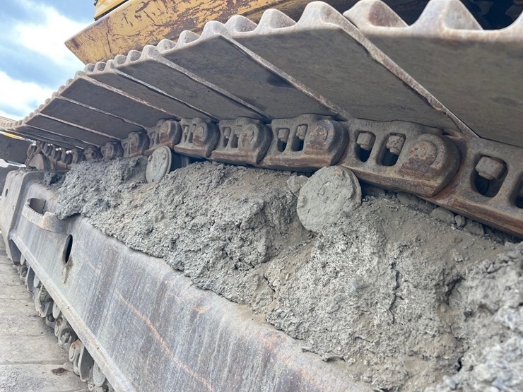 komatsu-pc300-lc-7l-image-10