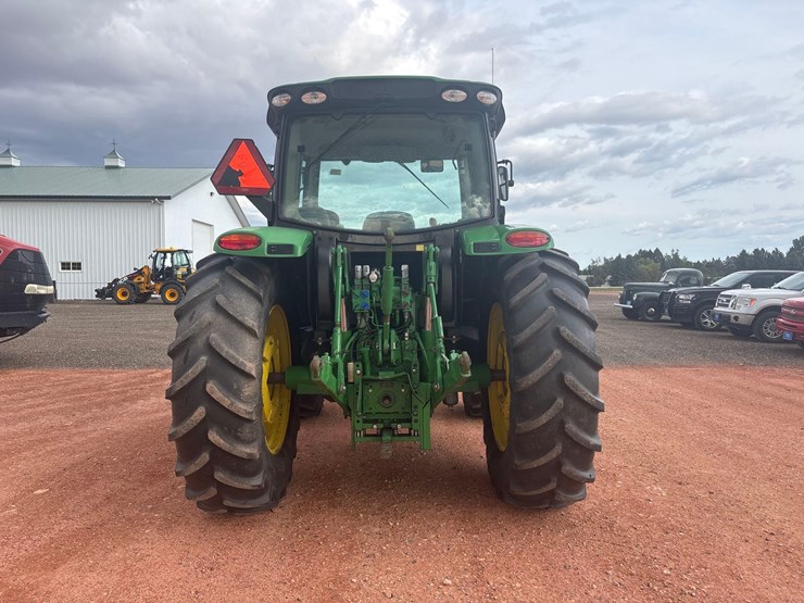 2012-john-deere-6125r-tractor-image-7