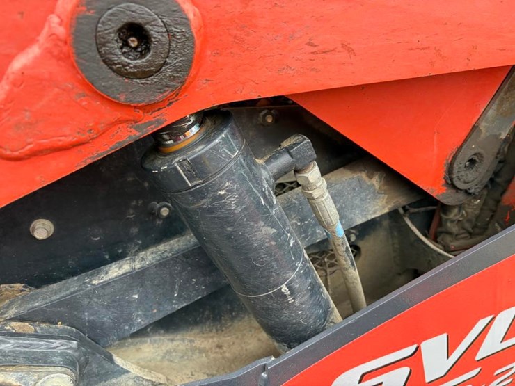 kubota-svl75-2-image-16