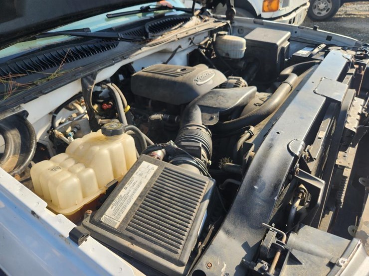 2006-chevrolet-2500-image-34