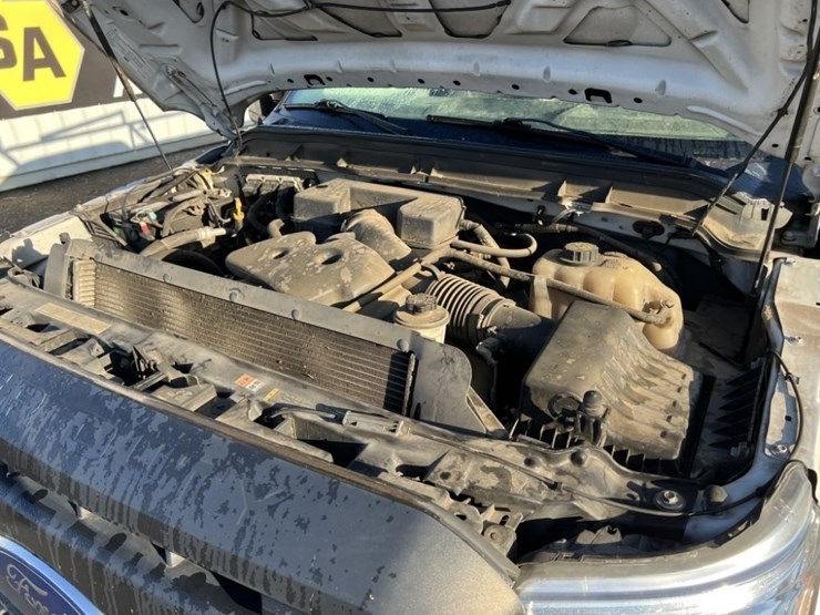 2013-ford-f250-sd-image-19