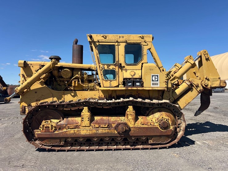 caterpillar-d9h-image-1