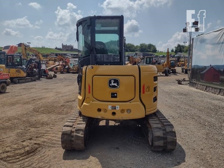 2022-deere-50g-image-4