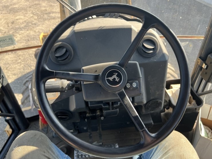 2014-deere-410k-image-33