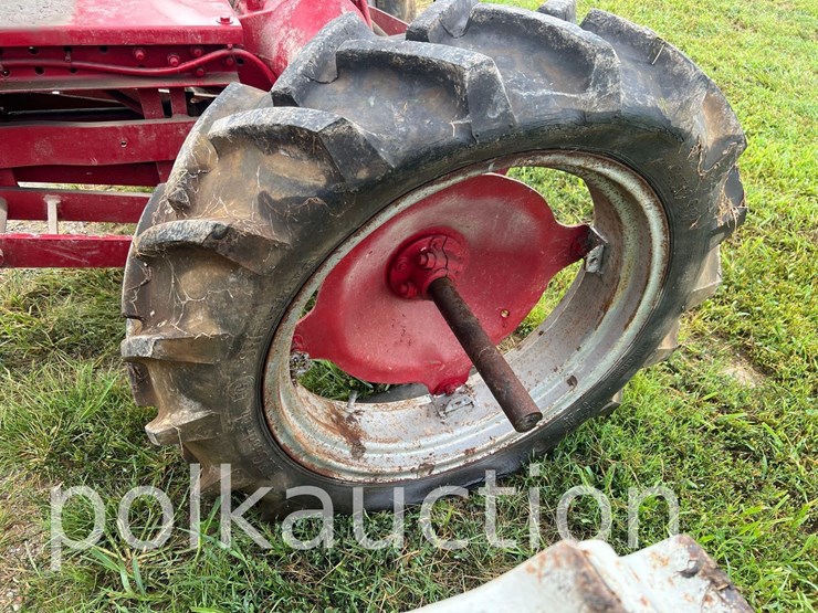 gibson-tractor-(no-tag)-image-7