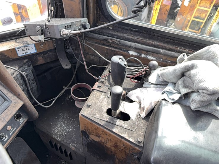 caterpillar-988b-image-16