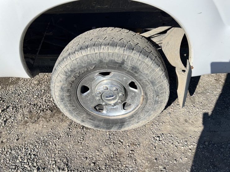 2011-ford-f250-sd-image-12