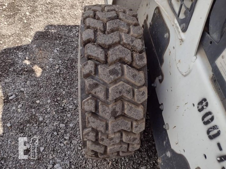 2017-bobcat-s570-image-23