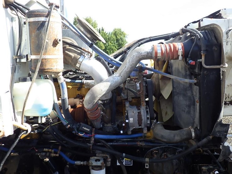 2007-caterpillar-c7-image-28