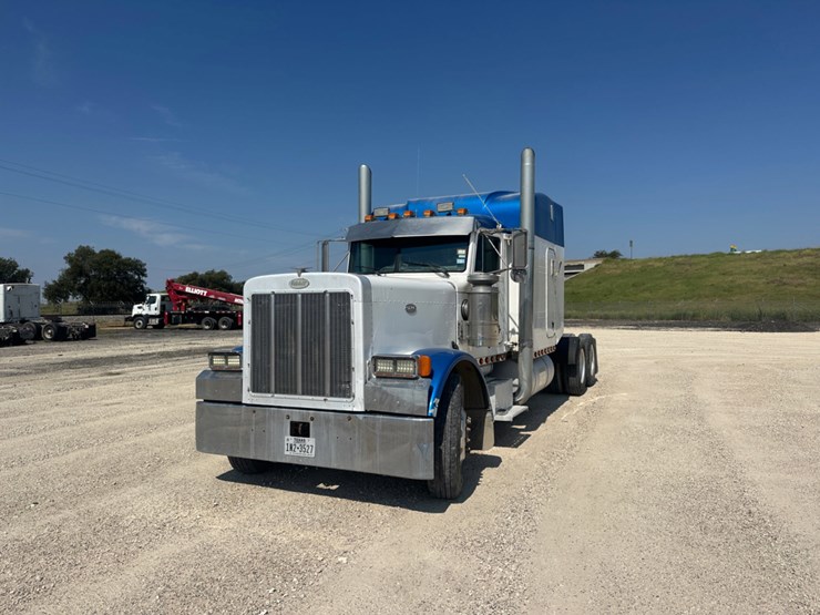 1995-peterbilt-379-image-1
