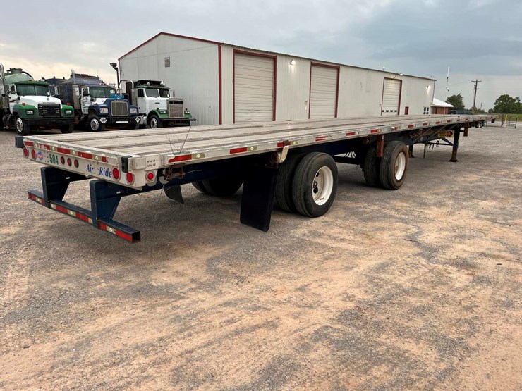 2010-utility-flatbed-image-6