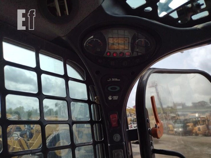 2012-bobcat-t750-image-7