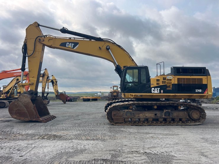 caterpillar-374d-l-image-1