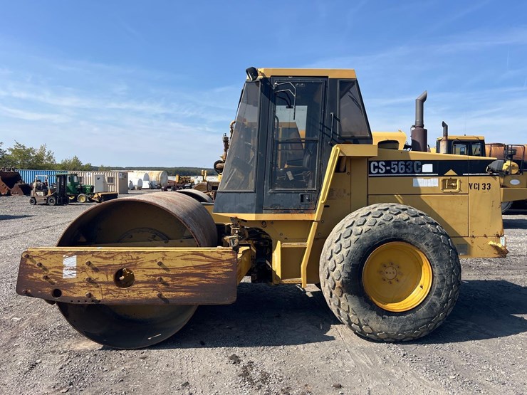 caterpillar-cs-563c-image-1