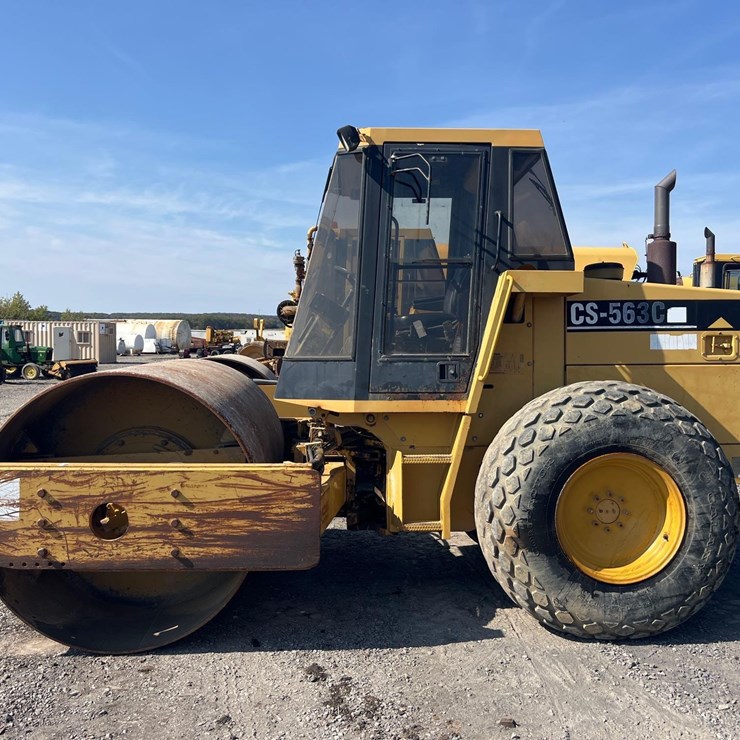 CATERPILLAR CS-563C