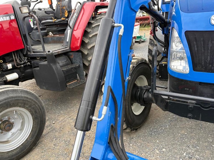 2019-new-holland-workmaster-95-image-5