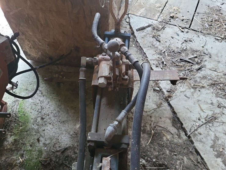 log-splitter-w/3pt-hitch-image-5