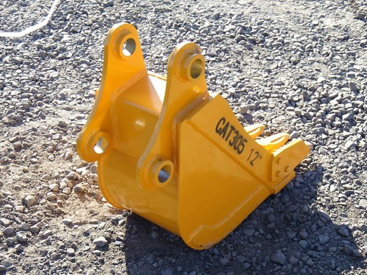 giyi-excavator-bucket-w/-teeth-12"-image-3