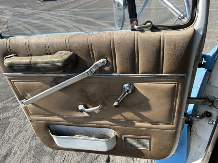1992-ford-l8000-image-20