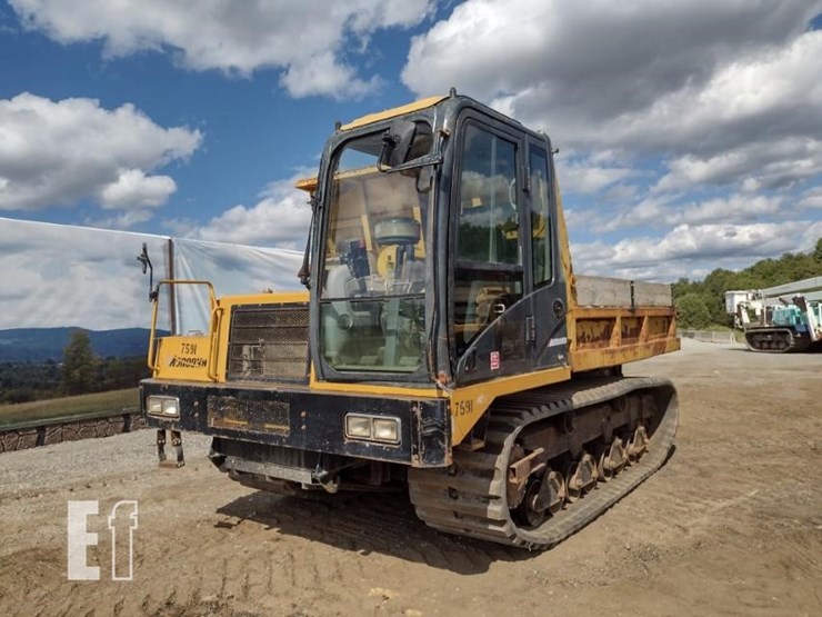 2015-morooka-mst2200vd-image-35