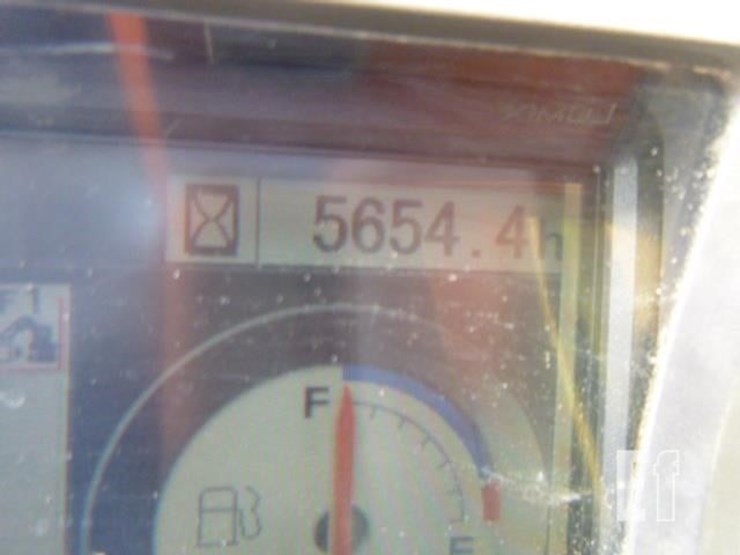 2011-deere-225d-lc-image-6