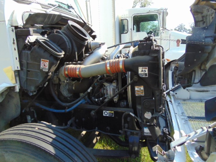 2016-kenworth-t270-image-8